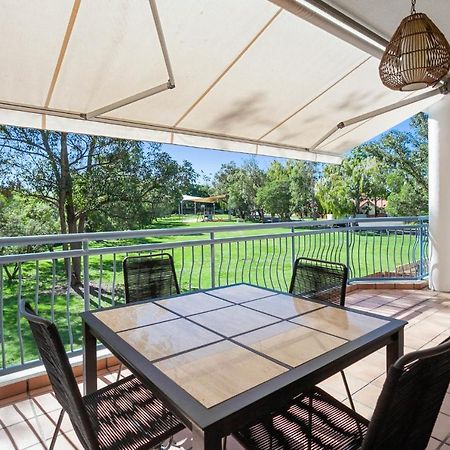 Riviera Noosa Resort Noosaville Bagian luar foto