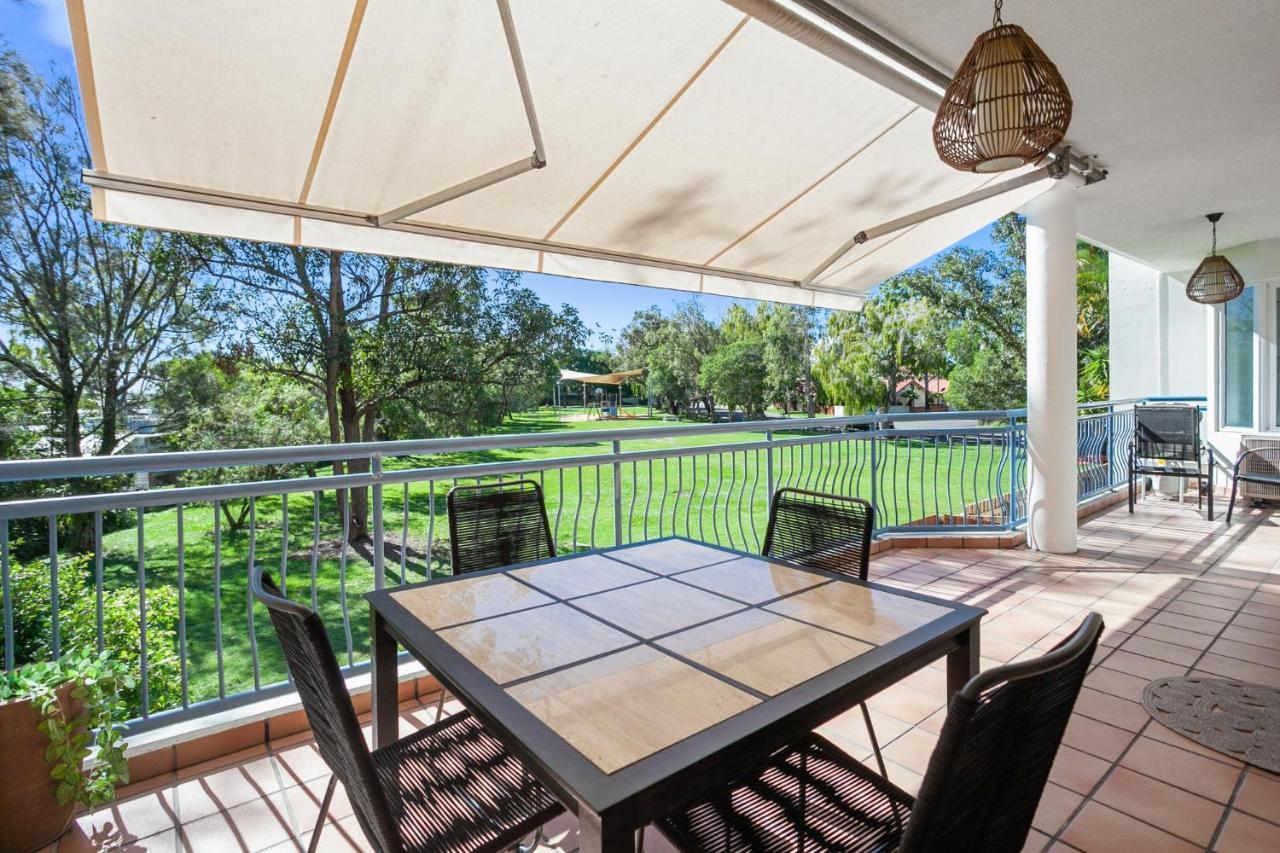 Riviera Noosa Resort Noosaville Bagian luar foto