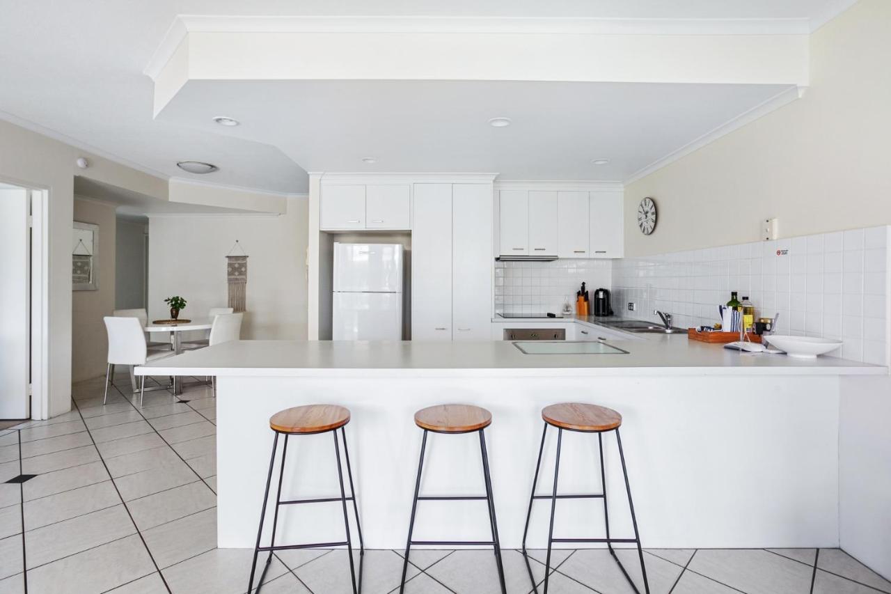 Riviera Noosa Resort Noosaville Bagian luar foto
